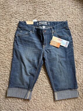 Mossimo Supply Co Crop Bermuda Cuffed Denim Shorts Junior’s Size 13 Fit 6